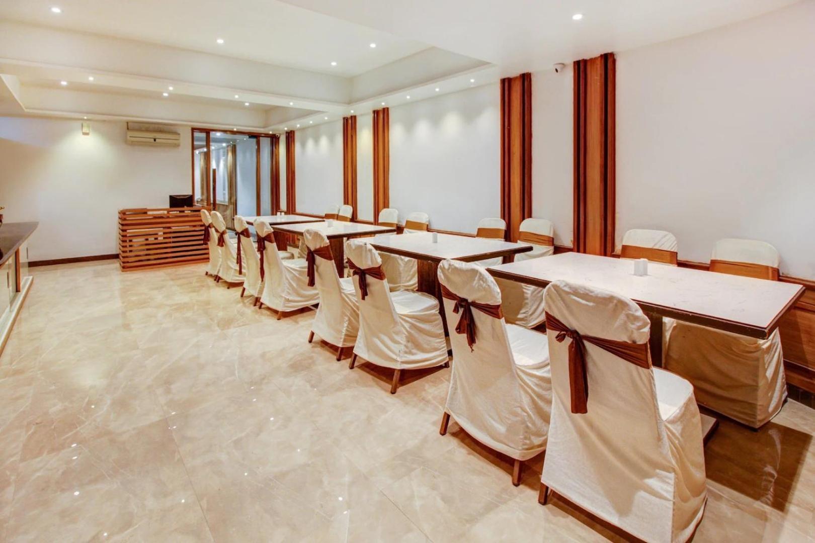 ראג'קוט Hotel Evershine מראה חיצוני תמונה